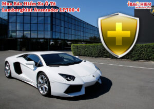 Bao hiem xe o to Lamborghini Aventador LP700 4